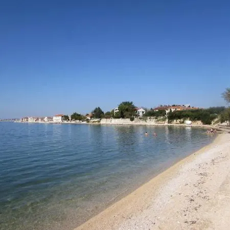 Apartman Nikol I Petra, 50m From The Beach * Bibinje