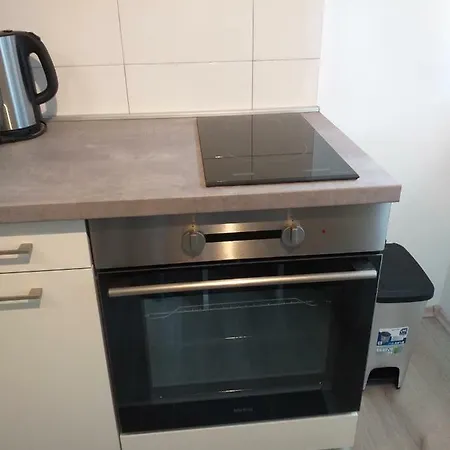 Apartman Nikol I Petra, 50m From The Beach Bibinje